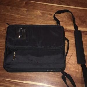 higher ground laptop case